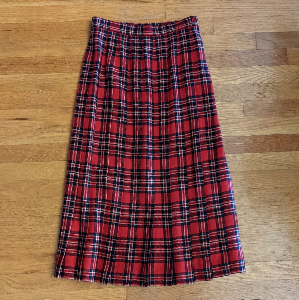 Talbots Wool Plaid Pleated Skirt Red Black Navy Green